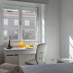 Hip And Spacious Tm Flat In Areeiro